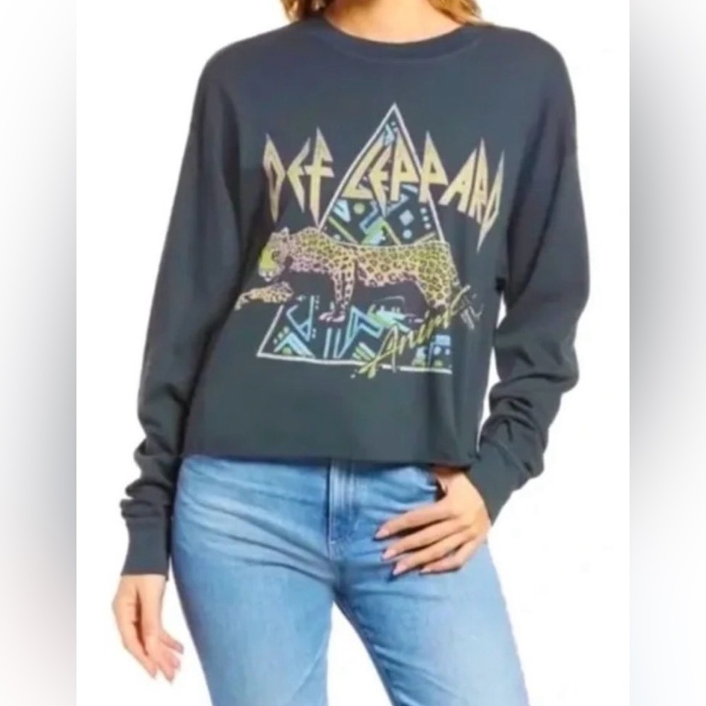New daydreamer long sleeve crop gray Def Leppard Animal Graphic T oversized XS